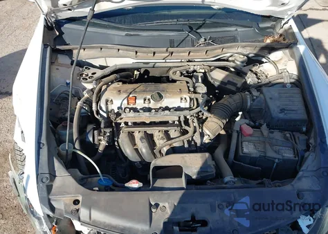 2010 Honda Accord 2.4 Ex-L z USA, uszkodzony, nr VIN 1HGCP2F88AA078637